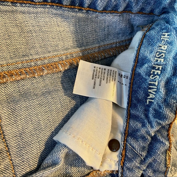 AE high rise shorts - Picture 2 of 3